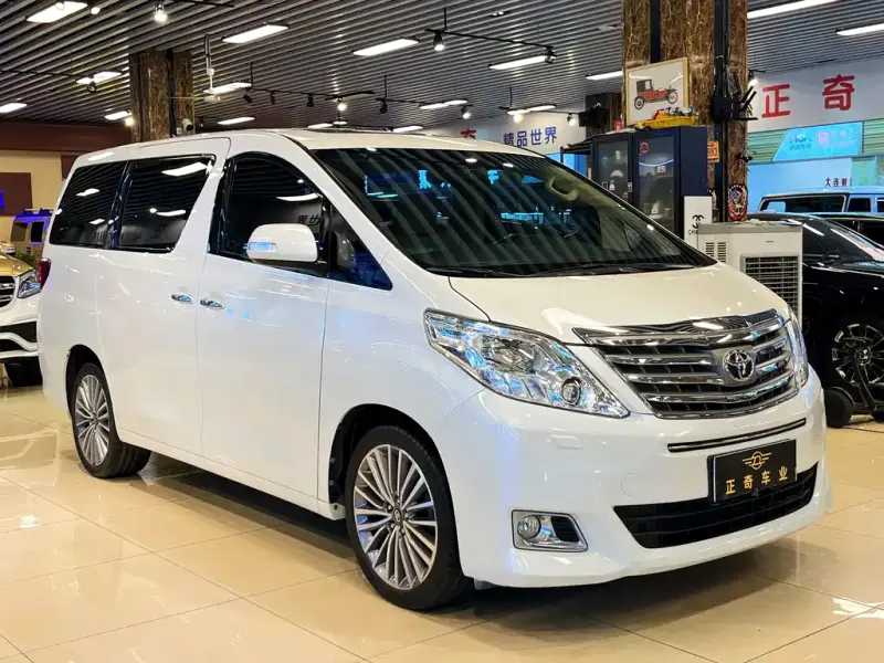 Toyota Alphard, 2014