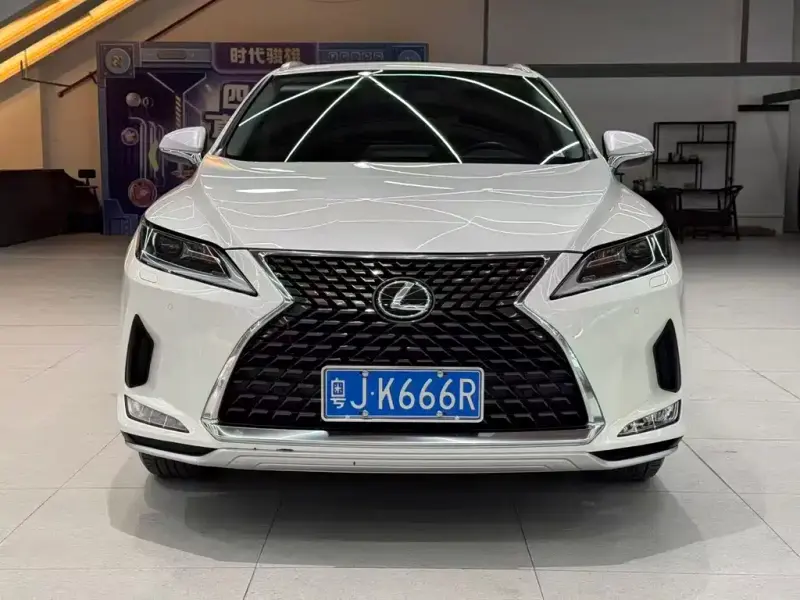 Lexus RX, 2020