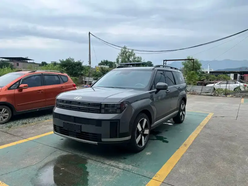 Hyundai Santa Fe, 2025
