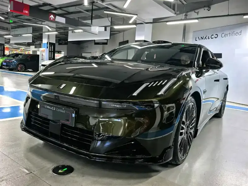 Lynk & Co 10, 2025