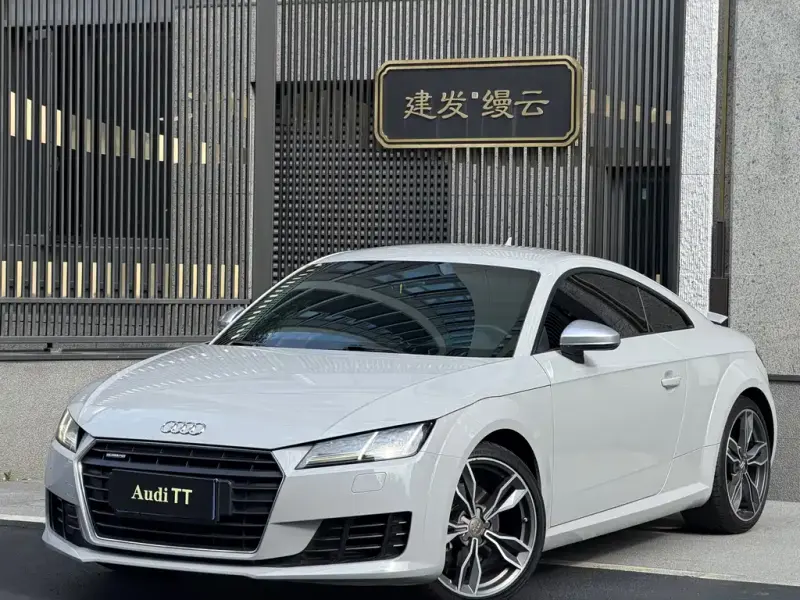 Audi TT, 2015