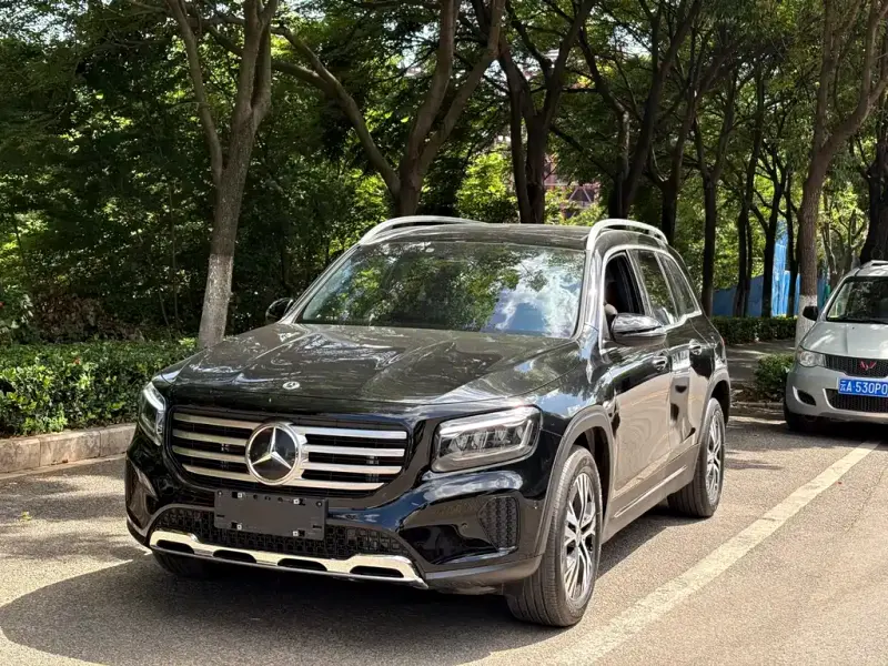 Mercedes-Benz GLB, 2024