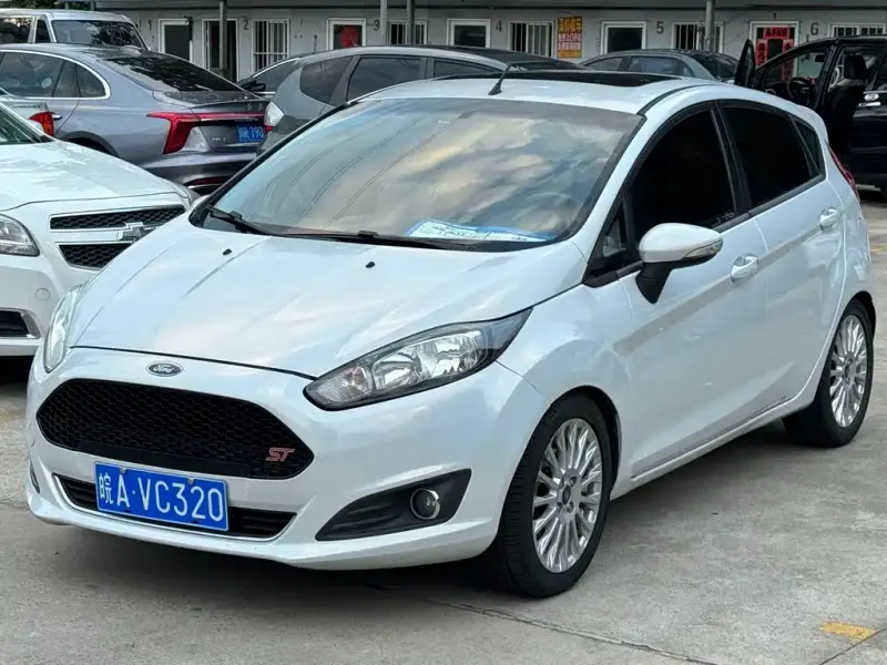 Ford Fiesta, 2013