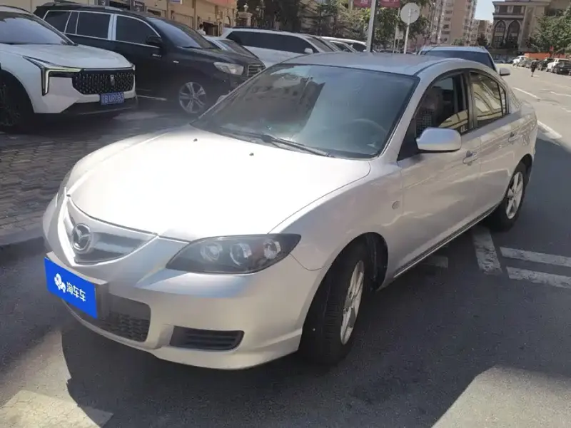 Mazda 3, 2011