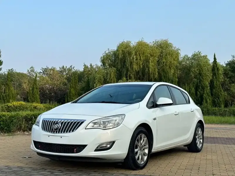 Buick Excelle, 2014