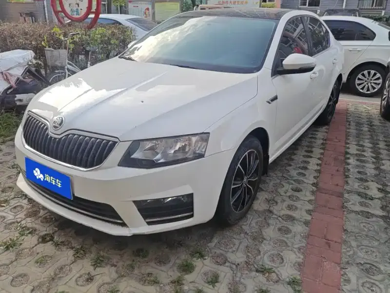 Skoda Octavia, 2017 — фото 1