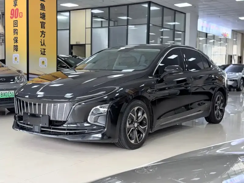 Hongqi E-QM5, 2022