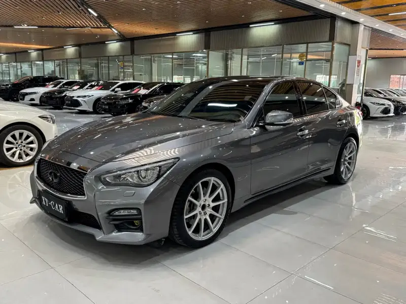 Infiniti Q50L, 2017
