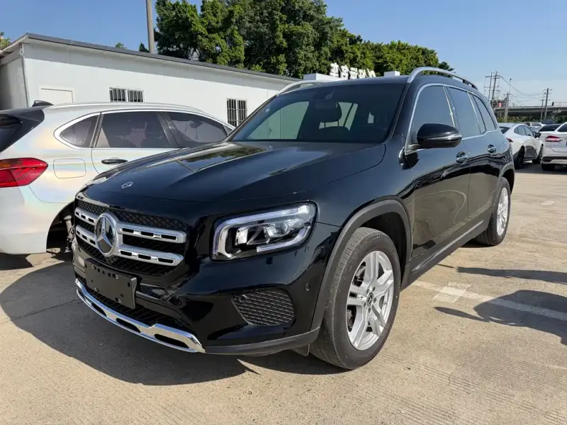 Mercedes-Benz GLB, 2021