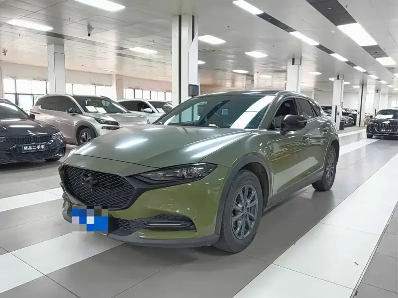Mazda CX-4, 2023
