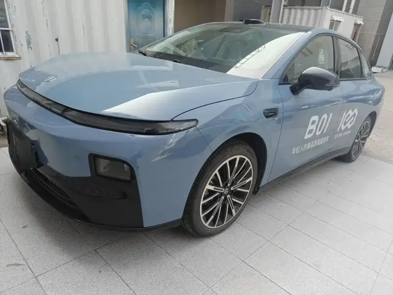Leapmotor B01, 2025