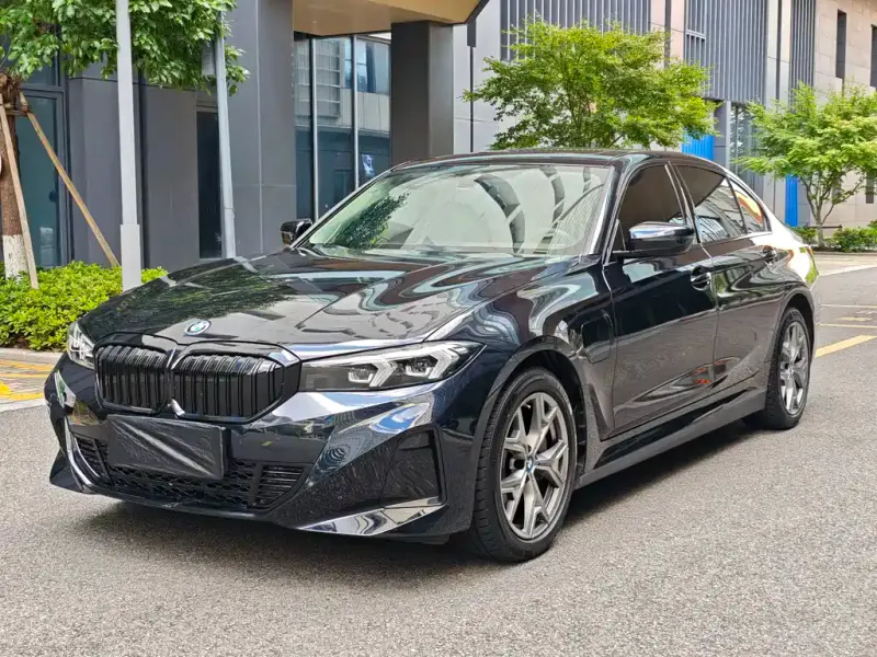 BMW i3, 2023
