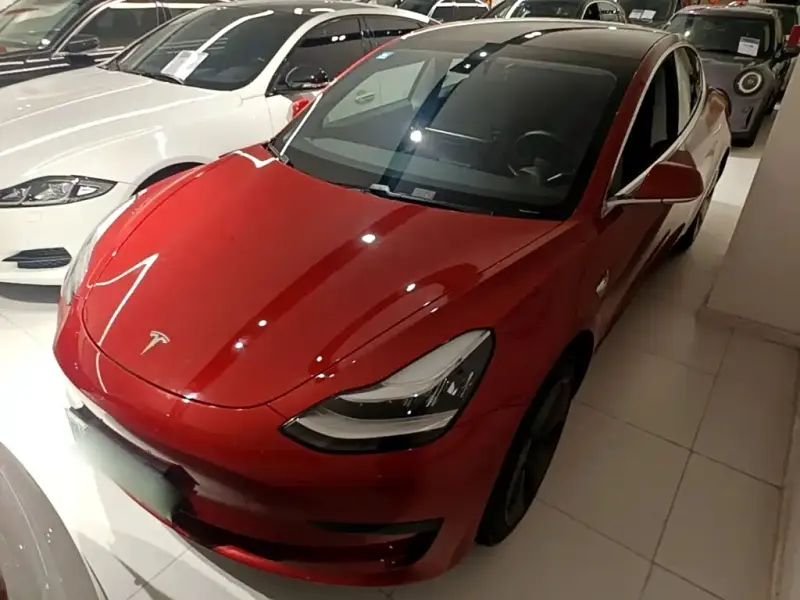 Tesla Model 3, 2020