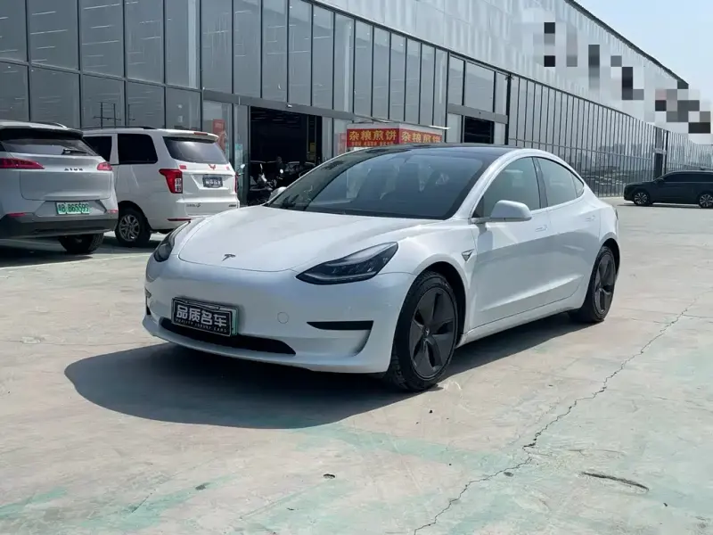 Tesla Model 3, 2020