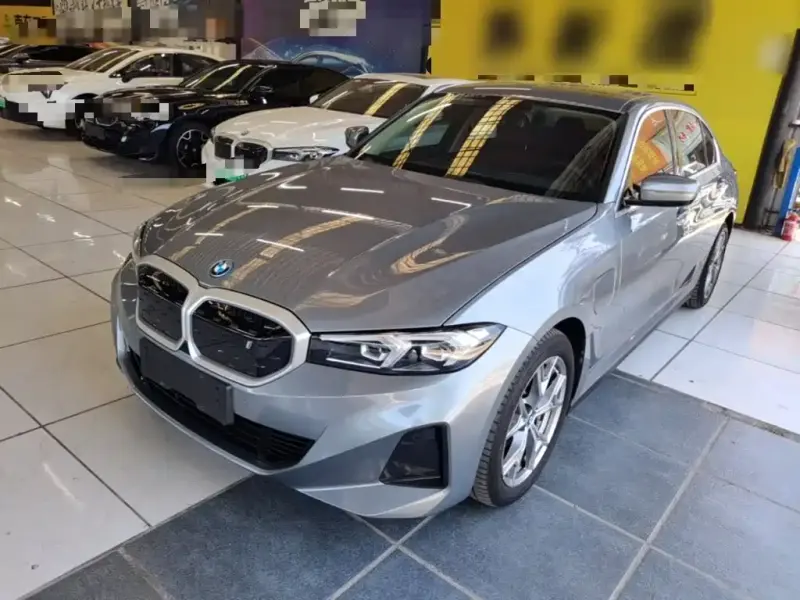 BMW i3, 2023