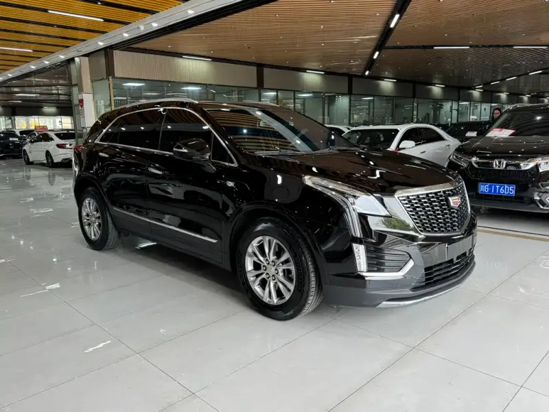 Cadillac XT5, 2022