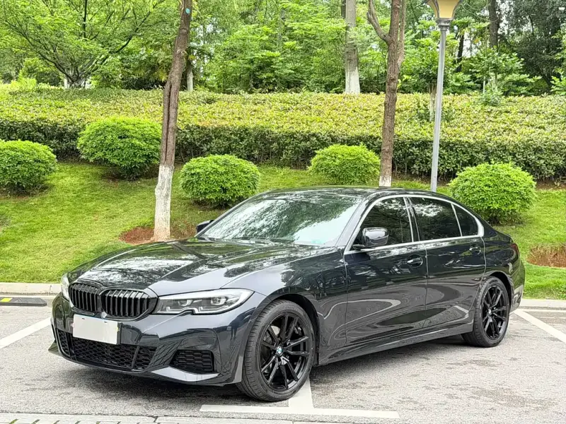 BMW 3 Series, 2021