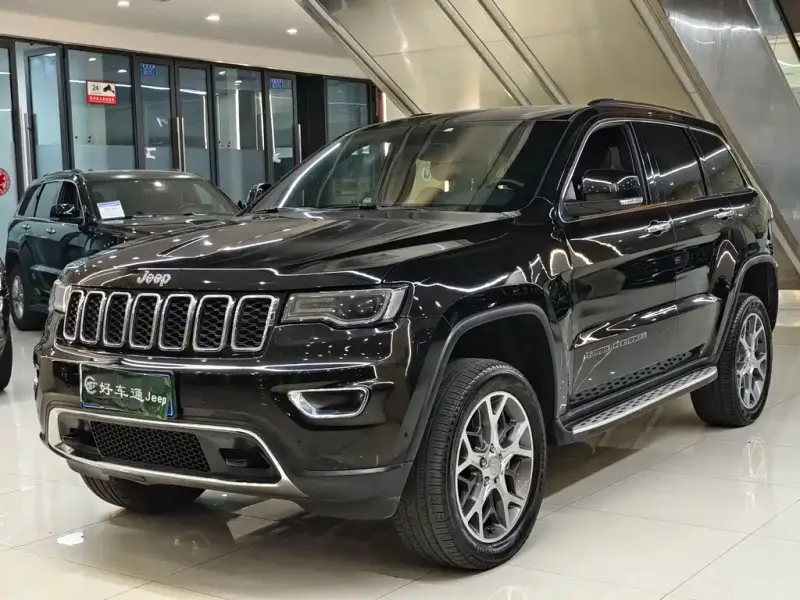 Jeep Grand Cherokee (Import), 2021