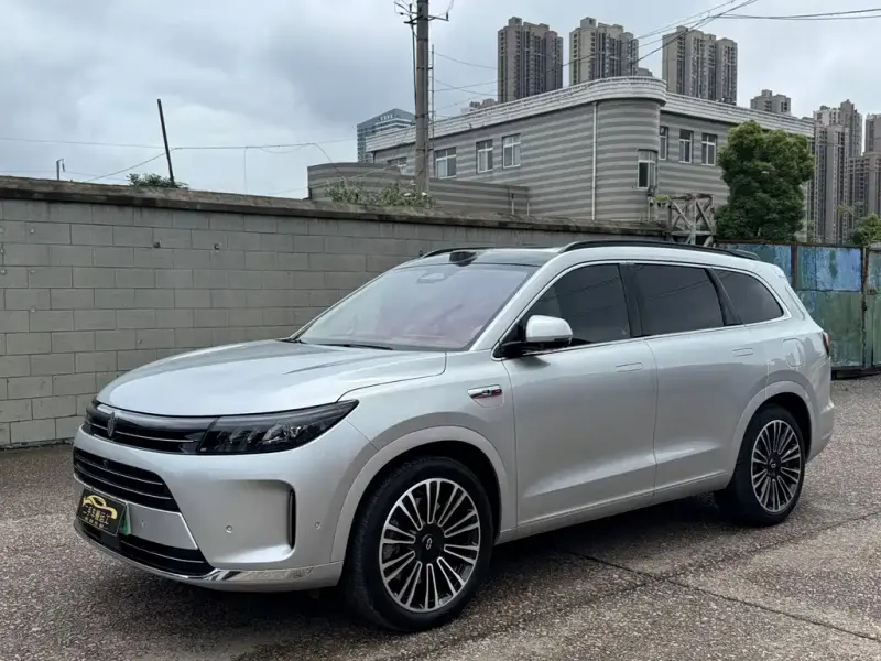 AITO M7, 2023