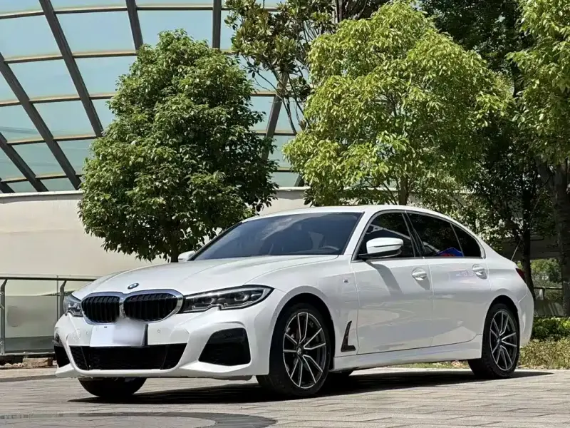 BMW 3 Series, 2021