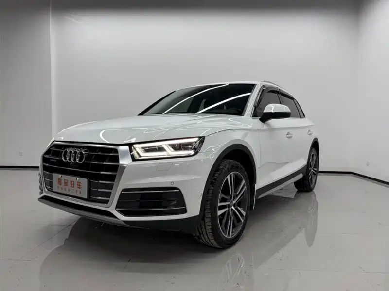 Audi Q5L, 2020
