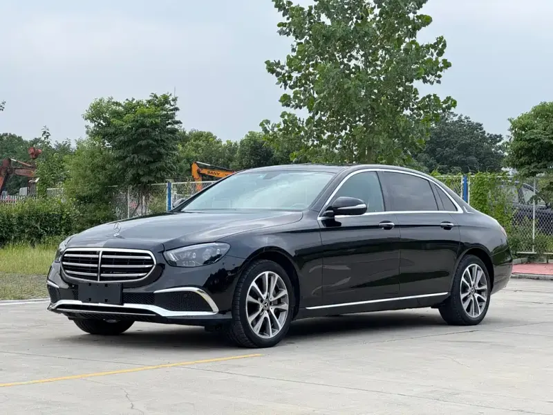 Mercedes-Benz E-Class, 2019 — фото 1