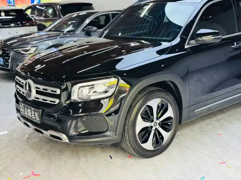 Mercedes-Benz GLB, 2023