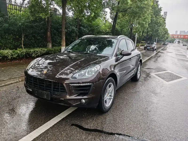 Porsche Macan, 2018