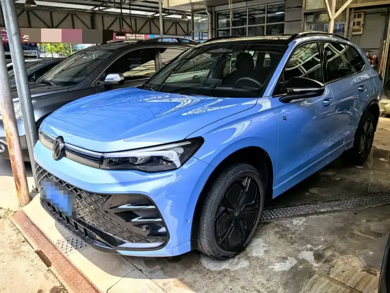 Volkswagen Tiguan L, 2024