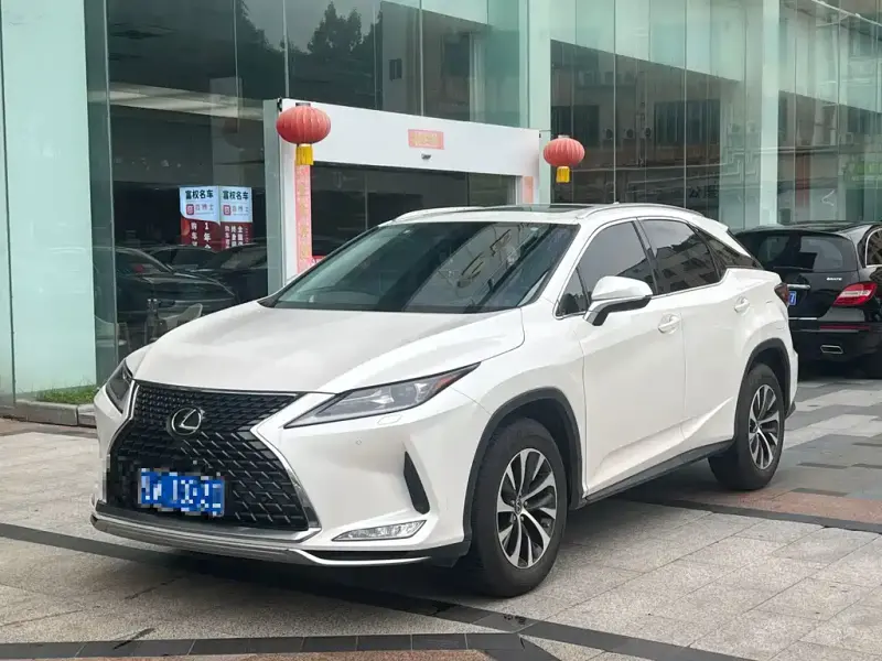 Lexus RX, 2020 — фото 1