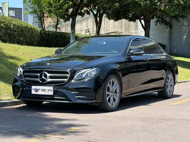Mercedes-Benz E-Class, 2020 — фото 1