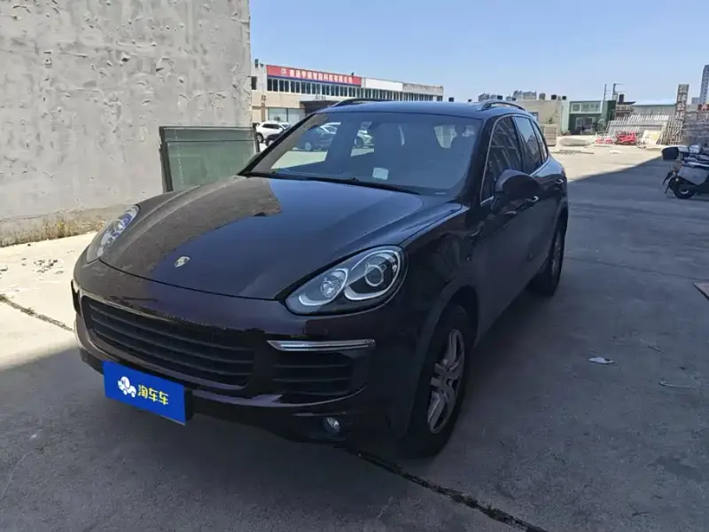 Porsche Cayenne, 2015