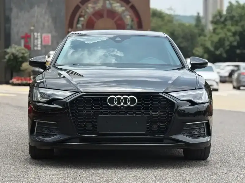 Audi A6L, 2021