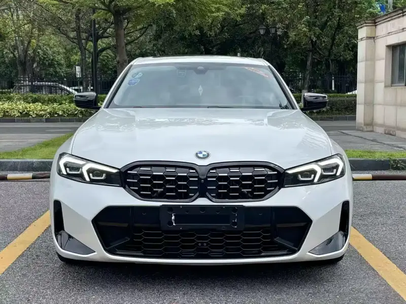 BMW 3 Series, 2024
