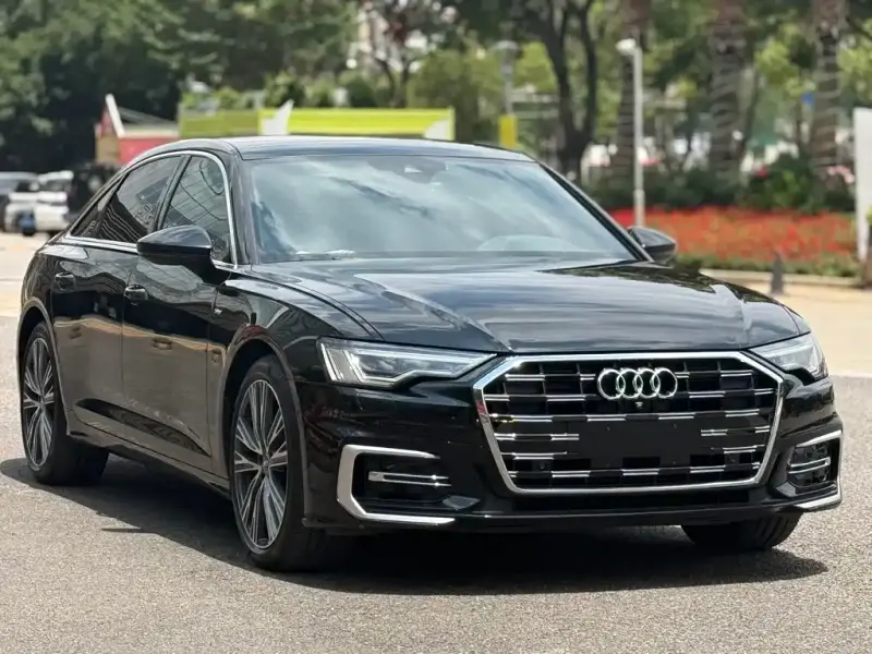 Audi A6L, 2021