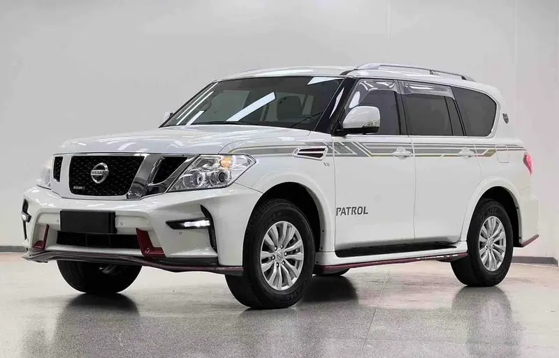 Nissan Patrol 4.0L Auto 4WD 7 Seater Parallel Import, 2019 — фото 1