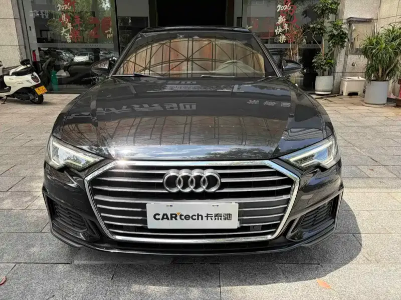 Audi A6L, 2021
