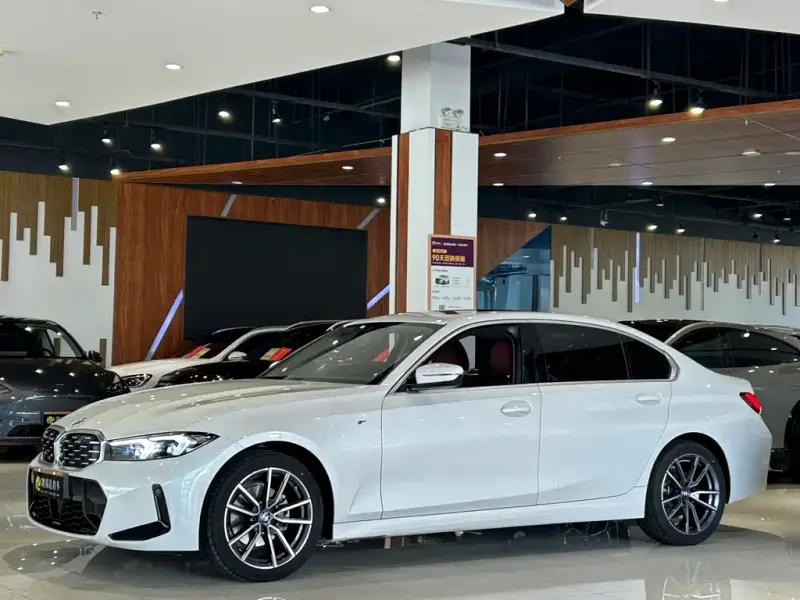 BMW 3 Series, 2025