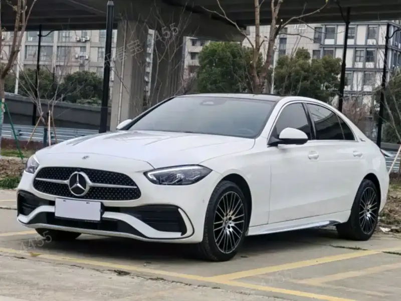 Mercedes-Benz C-Class, 2024