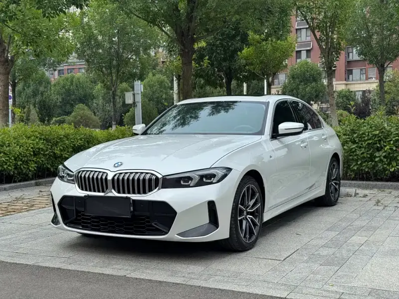BMW 3 Series, 2023