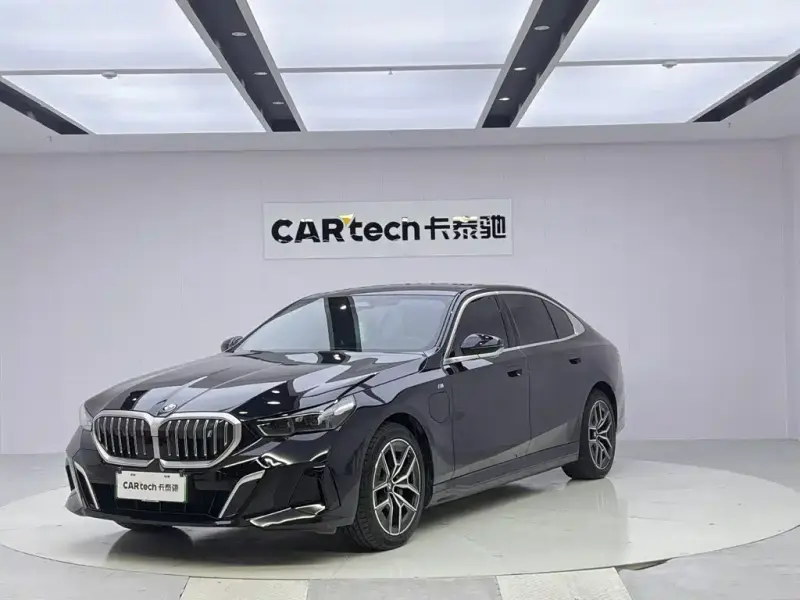 BMW i5, 2024