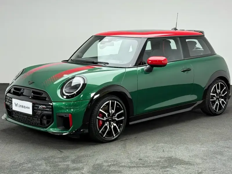 MINI JCW, 2025