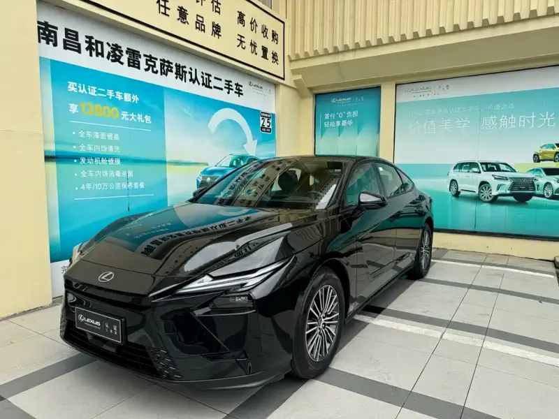 Lexus ES, 2026