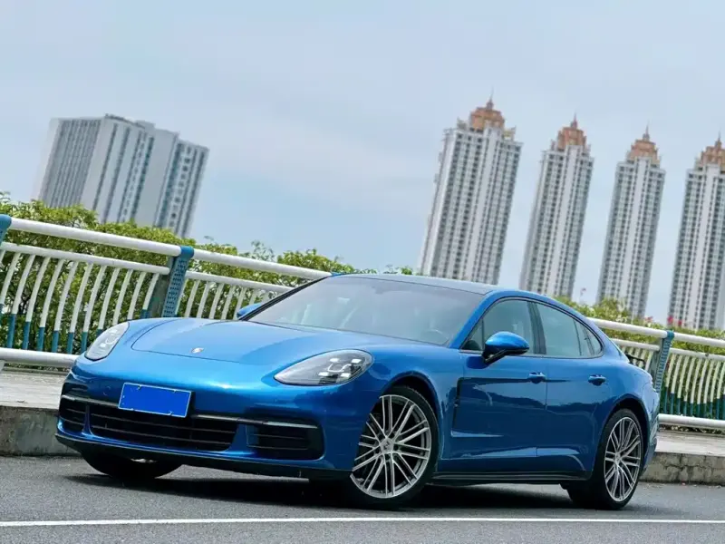 Porsche Panamera, 2017