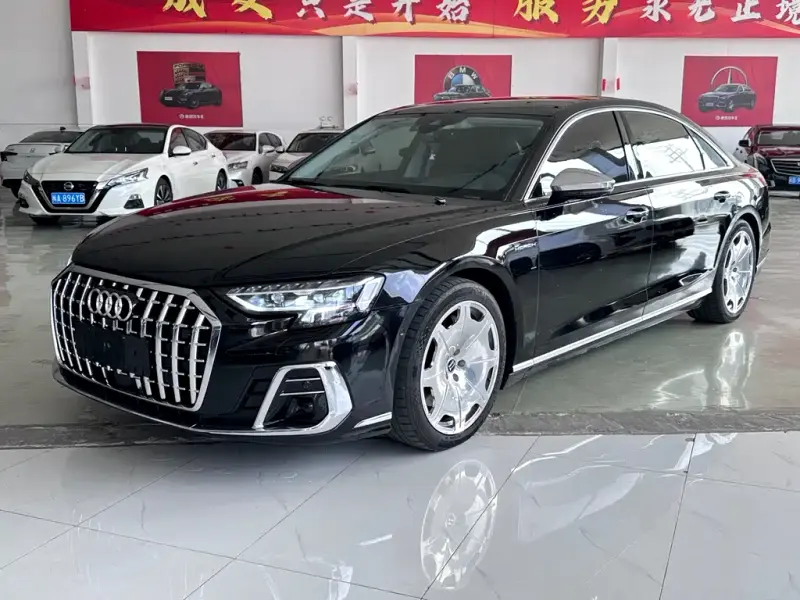 Audi A8, 2021