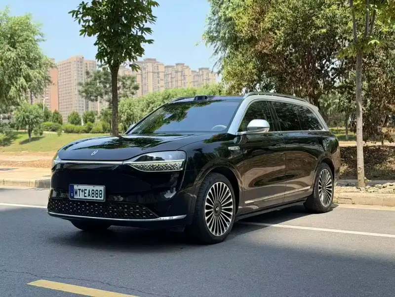 AITO M9, 2025