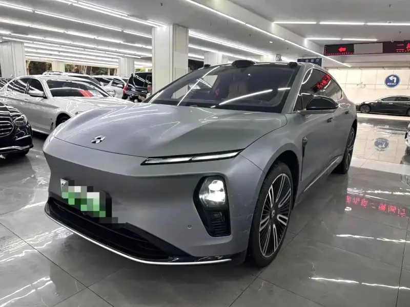 NIO ET9, 2025