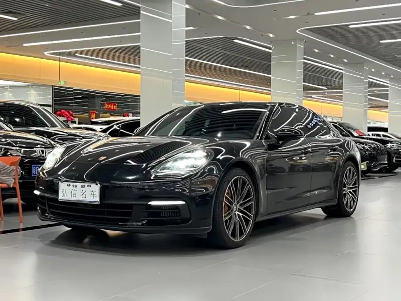 Porsche Panamera, 2020