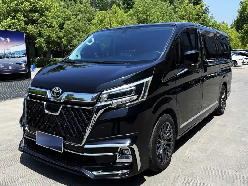Toyota Hiace, 2024