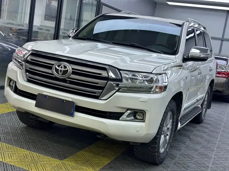Toyota Land Cruiser, 2016